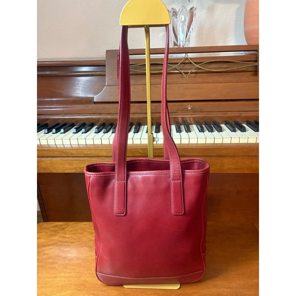 Coach Red Leather Tote‎ Bag Vintage B3S-7776 Shoulder Bag Contrast Stitching